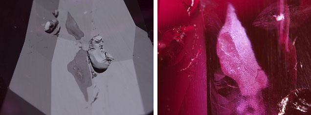 Figure 3. By manipulating different light sources, the filler material is uncovered. While standard lighting shows dull, low-luster patches in the filled cavities (left), fiber-optic illumination reveals a whitish granular texture (right). Photomicrographs by Tsz Wing Lai; fields of view 4.00 mm (left) and 1.50 mm (right).