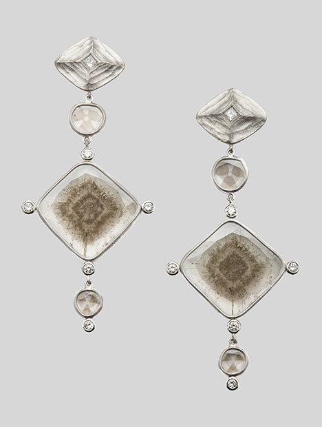 Award-winning diamond slice earrings. Award-winning diamond slice earrings.