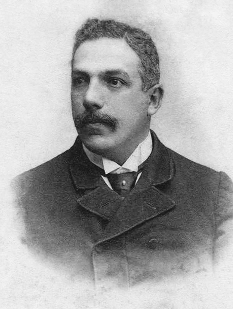 Dr. Emiliano Isaza Gutiérrez Dr. Emiliano Isaza Gutiérrez