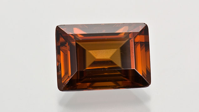 3.428ct Oval Cut Spinel 3.428ct Oval Cut Spinel