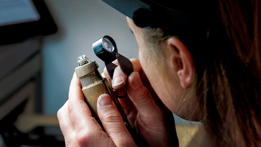 Graduate Jeweler Program