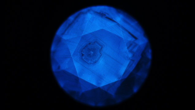 DiamondView of treated blue diamond. DiamondView of treated blue diamond.
