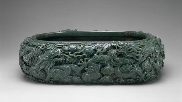 Large jade basin. Large jade basin.