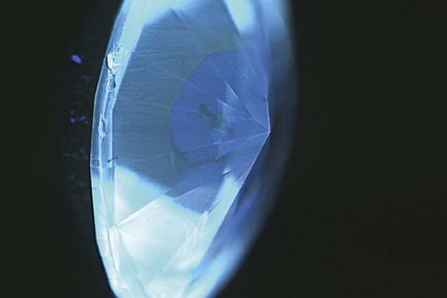 Chameleon diamond showing fluorescence Chameleon diamond showing fluorescence