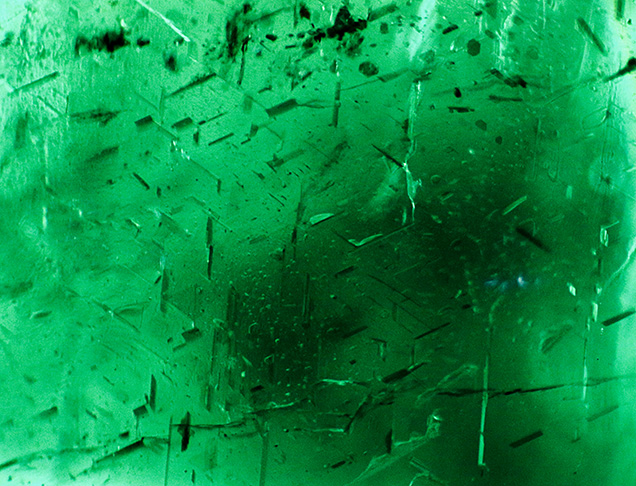 Platy inclusions in the emerald Platy inclusions in the emerald
