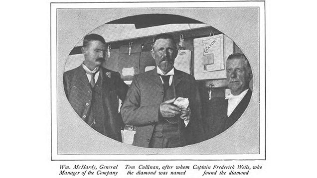 1905 年发现 Cullinan Diamond(库利南钻石)的相关人士。摘自 American Magazine(《美国杂志》)(第 63 卷,第 4 期,424-429 页,1907 年)。 1905 年发现 Cullinan Diamond(库利南钻石)的相关人士。摘自 American Magazine(《美国杂志》)(第 63 卷,第 4 期,424-429 页,1907 年)。