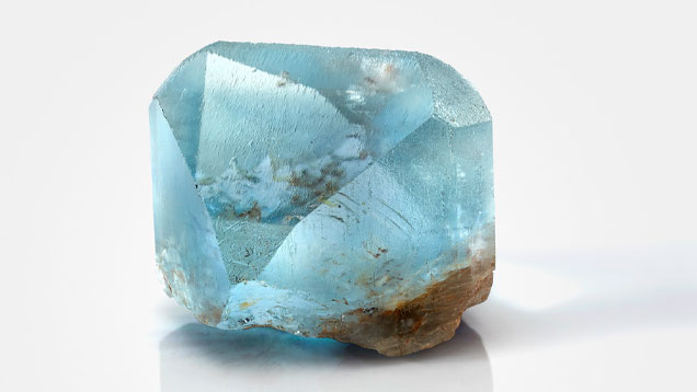 925 carat topaz crystal 925 carat topaz crystal