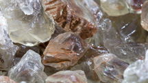 Rough Oregon sunstones display a variety of colors in a range of tones from light to dark. – Valerie Power, courtesy Desert Sun Mining & Gem Co., Inc.