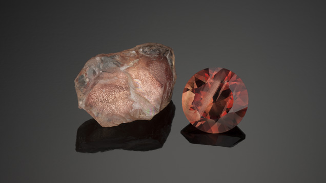 Discoveries of glittery sunstone rough led miners to establish claims in the US state of Oregon. – Robert Weldon, courtesy Sunstone Butte Mine
