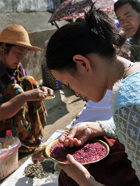 Shan woman