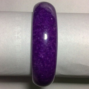 Dyed marble imitation of purple sugilite