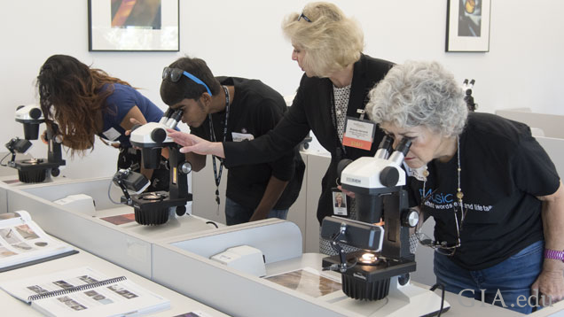 Brenda Harwick, manager of on-campus and lab gemology, leads open house guests in classroom demonstration during GIA’s Jewelry Career Fair and Open House in Carlsbad. Photo by Emily Lane/GIA