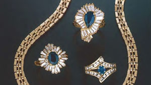 产自越南南部的蓝宝石