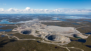 カナダのエカティ鉱山その他が操業を開始し、北米は世界の総ダイヤモンド生産の少なくとも12パーセントを生産する可能性を秘めています。