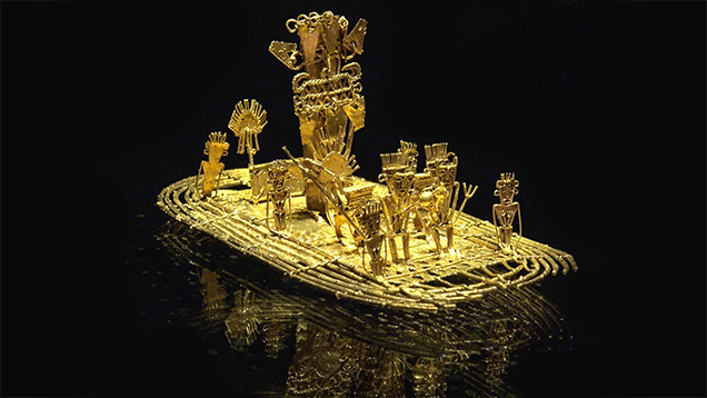 エルドラドのいかだは、ボゴタのMuseo del Oro（黄金博物館）所蔵です。 写真：Robert Weldon/GIA