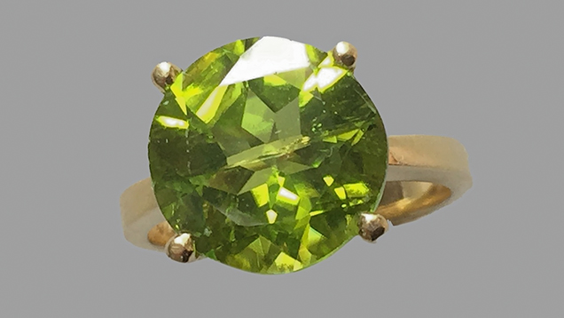 Light yellowish green peridot from the Bien Ho deposit of Vietnam