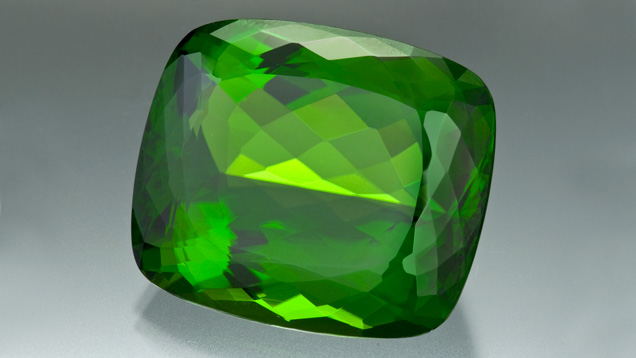 Polished peridot gemstone