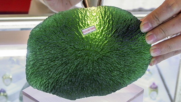 Moldavite fake