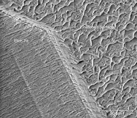 SEM image of an iridescent z face in quartz