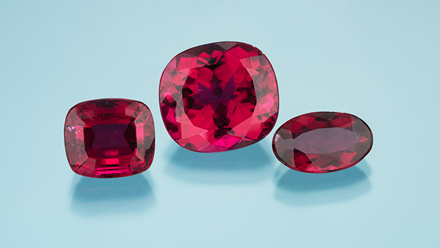 Elbaite (left and center) and rossmanite (right), identified by LA-ICP-MS.