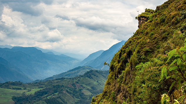 El Pulpito, the landmark overlooking the Chivor mine