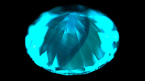 DiamondView imaging of the pavilion facets for this HPHT-treated natural diamond shows graining and zoning that resemble those of a laboratory-grown CVD diamond with HPHT treatment. The inset shows the DiamondView image of an HPHT-treated CVD-grown diamond. Images by Jemini Sawant.