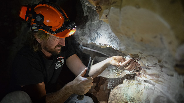Underground opal mining in Koroit
