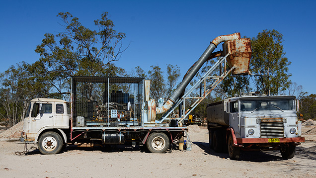 The giant vacuum at Lightning Ridge