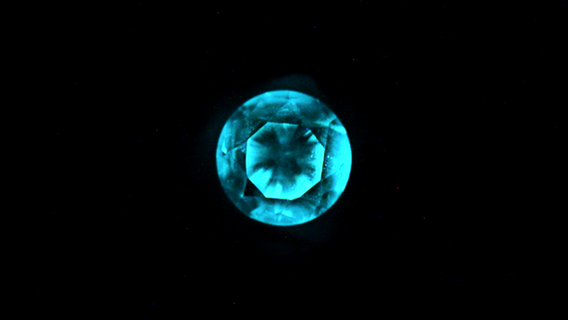 Synthetic diamond melee showing phosphorescence