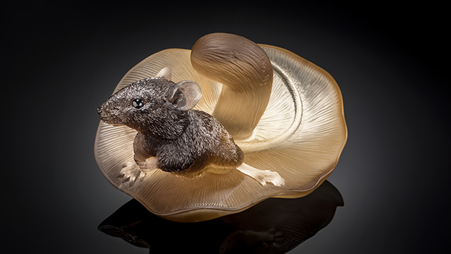 Gerd Dreher mouse carving